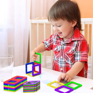 Desire Deluxe 94 Pezzi Costruzioni Magnetiche per Bambini Gioco Educativo e Creativo per Bimbi da 3 Anni Plastica ABS Alimentare Atossica 94 Blocchi Magnetici con Angoli Smussati Diverse Forme