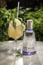 Carica l&#39;immagine nel visualizzatore di Gallery, Gin Mare Mediterranean Gin, 700ml bottiglia 700 ml