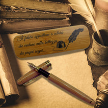 Carica l&#39;immagine nel visualizzatore di Gallery, Amore Legno Sforza Penna Stilografica Elegante, Idee Regalo Uomo e Donna, Regali Laurea Compleanno con Frasi Motivazionali, Scatola in Legno di Bamboo (A)