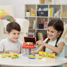 Carica l'immagine nel visualizzatore di Gallery, Hasbro Play-Doh Kitchen Creations Barbecue, per Bambini dai 3 Anni in su, con 6 Colori di Composto modellabile atossico e 7 Accessori