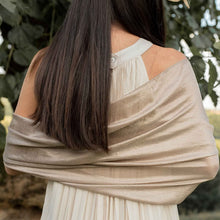 Carica l&#39;immagine nel visualizzatore di Gallery, Colours &amp; Beauty Coprispalle Donna Elegante Cerimonia | Stola Donna Cerimonia | Foulard Donna | Coprispalle Donna Estivo | Coprispalle Estivo | Stola Donna Elegante cerimonia Beige