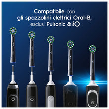 Carica l'immagine nel visualizzatore di Gallery, Oral-B Cross Action Testine Spazzolino Elettrico, Confezione da 12 Testine di Ricambio, Setole Angolate che si Adattano a ogni Dente per una Pulizia Profonda, Adatto alla Buca delle Lettere