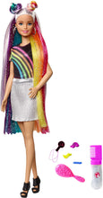 Carica l&#39;immagine nel visualizzatore di Gallery, Barbie FXN96 Rainbow Sparkle Bambola con Capelli Lunghi Arcobaleno e Tanti Accessori, 3 anni+