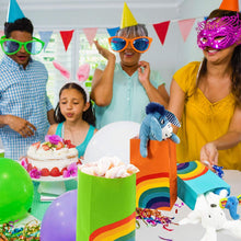 Carica l'immagine nel visualizzatore di Gallery, Funny House 40 Pezzi Sacchetti Regalo di Carta Regalo Confetti Borse Arcobaleno Festa con Un Rotolo di 100 Adesivi per Bambini Feste di Compleanno