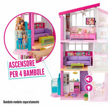 Carica l&#39;immagine nel visualizzatore di Gallery, Barbie Casa dei Sogni per Bambole con 8 Stanze, Garage, Scivolo, Piscina, Ascensore e Accessori, per Bambini 3 + Anni, FHY73