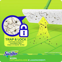 Carica l'immagine nel visualizzatore di Gallery, Swiffer Lavapavimenti Cattura Polvere Dry&amp;Wet, 1 Scopa, 8 Panni Asciutti, 3 Panni Umidi, Cattura e Intrappola Polvere e Peli, Rimuove Sporco e Batteri, per Tutti I Tipi di Pavimenti, Starter Kit