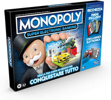 Carica l&#39;immagine nel visualizzatore di Gallery, Hasbro Monopoly Super Electronic Banking (gioco in scatola con lettore elettronico per carta di credito, versione in italiano) Monopoly Super Electronic Banking Single