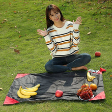 Carica l&#39;immagine nel visualizzatore di Gallery, BeiLan Coperta Mini Pocket picnic bene di (Nero &amp; Rosso) - Ilgrandebazar