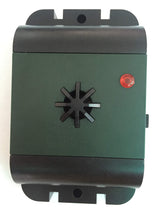 Carica l&#39;immagine nel visualizzatore di Gallery, ISOTRONIC dispositivi di allontanamento uccelli a batteria a ultrasuoni...