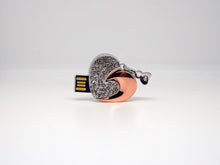 Carica l&#39;immagine nel visualizzatore di Gallery, Cuore gioiello USB 2.0 32 Gb chiavetta pendrive Pennetta usb San... - Ilgrandebazar