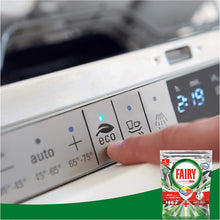 Carica l'immagine nel visualizzatore di Gallery, Fairy Platinum Plus Allin1 Pastiglie Lavastoviglie, 100 Cicli, 5 x 20 Capsule, Detersivo al Limone, Maxi Formato, Brillantezza Originale, Tecnologia Anti-Opaco con Azione Brillante Fairy Platinum Plus Limone 100 Capsule