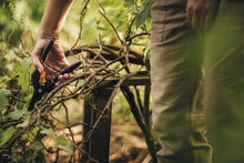 Carica l&#39;immagine nel visualizzatore di Gallery, Fiskars Forbici con lame bypass, Lame in acciaio di alta qualità Nero - Ilgrandebazar