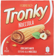 Carica l'immagine nel visualizzatore di Gallery, Kinder Ferrero Tronky Croccanti Wafer alla Nocciola, 5 x 18g