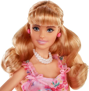 Barbie Collector Birthday Wishes, Bambola Bionda con Abito a Fiori, Piedistallo e Certificato di Autenticità, FXC76