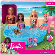 Carica l&#39;immagine nel visualizzatore di Gallery, Barbie- Playset Bambola con Piscina e Accessori Giocattolo per Bambini 3+ Anni, GHL91