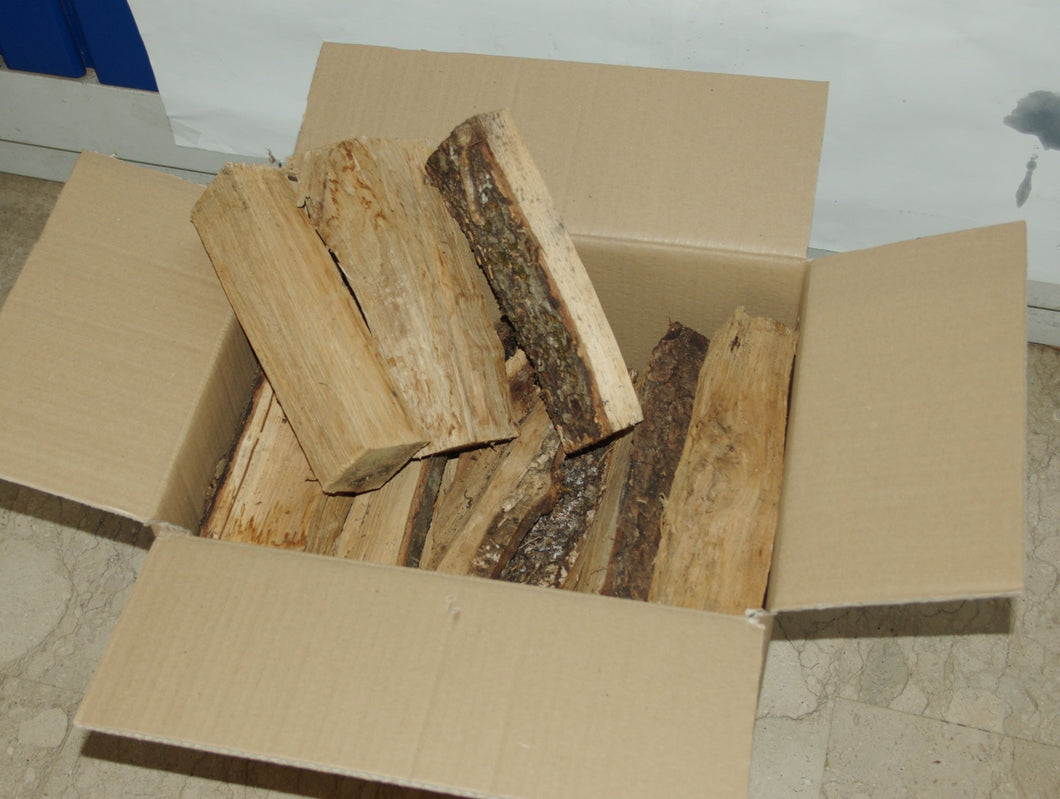 LEGNA DI ROVERE IN CEPPI DA 25 CM LUNGHEZZA SCATOLA 13 KG