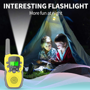 Fairwin Walkie Talkie, 8 Canali 3 Miglia di Raggio Walkie Talkie Bambini Giocattolo Regali per 3-12 Anni Ragazze o Ragazzi, Avventure all'Aria Aperta Escursionismo in Campeggio con Torcia