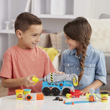 Carica l'immagine nel visualizzatore di Gallery, Hasbro Play-Doh - Wheels Play-Doh Autocarro Betoniera Playset con Pasta da Modellare Cemento e in 3 Colori Atossici, E68915L1