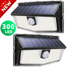 Carica l'immagine nel visualizzatore di Gallery, 300 LED Luci Solari Esterno,【Nuovo design nel 2020】Luce Solare con Sensore di Movimento, 270ºIlluminazione wireless Lampada Solare per Giardino, Parete Wireless Risparmio Energetico