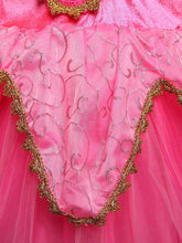 Carica l&#39;immagine nel visualizzatore di Gallery, NNDOLL Aurora Principessa Vestito Sleeping Beauty Costume 140/5-6 anni, Fuxia - Ilgrandebazar