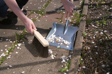 Carica l&#39;immagine nel visualizzatore di Gallery, Sunflower FLOR12060 Paletta con Manico in Legno, 22x9.5x41 cm, Multi-colour - Ilgrandebazar