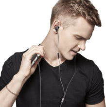 Carica l&#39;immagine nel visualizzatore di Gallery, Gritin Auricolari, Cuffie Auricolare in-Ear con Microfono, Isolamento del Rumore, Alta Definizione, Bassi Potenti, Suono Puro - Grigio