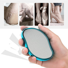 Carica l'immagine nel visualizzatore di Gallery, FERYES Lima per piedi in vetro nano, Lima per piedi riutilizzabile per rimozione del callo per piedi, Strumento per pedicure, Scrubber per piedi in vetro e raschietto per piedi, 1 pz, (Blu brillante)