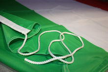 Carica l&#39;immagine nel visualizzatore di Gallery, Bandiera Italia 225x150 Centimetri Tessuto Nautico Antivento 115 gram/m², Bandiera Italiana 225x150, Bandiera d&#39;Italia Dotata Di Cordino o Ganci, Doppia Cucitura Perimetrale, Fettuccia Di Rinforzo