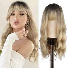 Carica l'immagine nel visualizzatore di Gallery, FESHFEN Parrucca Ondulato con Frangia, 60 cm Parrucche Lunga Frangia Ombre Bionde Donna Sintetico Parrucca Capelli Lunghi Ricci Parrucca Donna Capelli Frangia Uso Quotidiano Festa