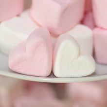Carica l&#39;immagine nel visualizzatore di Gallery, WeddingTree Cuori di marshmallow 1 kg - dolci morbidi per San Valentino o... - Ilgrandebazar