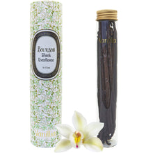 Carica l'immagine nel visualizzatore di Gallery, Vanillia ? 15 Gousses Délicieuses de Vanille "BOURBON BLACK GOURMET" de Madagascar ? Le meilleur de la Récolte ? Tube en Verre + Tube en carton de protection ? Idée Cadeau Originale
