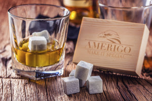 Premium Whisky Stones Set di Regalo da Amerigo - Annacquare il tuo whisky?...
