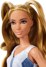 Carica l&#39;immagine nel visualizzatore di Gallery, Barbie- Fashionistas Bambola con Vestito Denim, FXL48