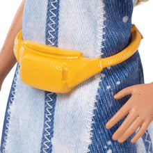 Carica l&#39;immagine nel visualizzatore di Gallery, Barbie- Fashionistas Bambola con Vestito Denim, FXL48