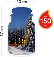 Carica l'immagine nel visualizzatore di Gallery, Yankee Candle Candela profumata in giara grande, In baita a lume di candela, collezione Natale in montagna, durata: fino a 150 ore