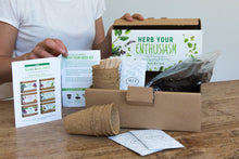 Carica l&#39;immagine nel visualizzatore di Gallery, Sow Lush Herb Your Enthusiasm, Kit Regalo con Semi, 6 deliziose varietà di... - Ilgrandebazar