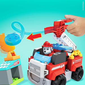Mega Bloks - PAW Patrol Camion dei Pompieri di Marshall con Lanciatore, Luci, Scaletta Mobile e Scafo di Salvataggio, 33 Mini Blocchi da Costruzione, Giocattolo per Bambini 3+Anni, GYJ01