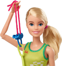 Carica l&#39;immagine nel visualizzatore di Gallery, Barbie- Carriere Giochi Olimpici Tokyo 2020, Bambola Arrampicatrice con Accessori Giocattolo per Bambini 3+ Anni, GJL75