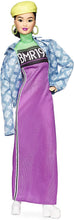 Carica l&#39;immagine nel visualizzatore di Gallery, Barbie BMR1959 Bambola Snodata con Abito Fluorescente, GHT95