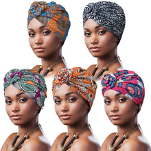 Carica l'immagine nel visualizzatore di Gallery, DRESHOW 5 Pezzi Donne Africana Turbante Sciarpa Avvolge Testa Boho Turbante Elastico Annodato Berretto Pre-annodato Berretto Chemio Cappello 5 Pack Donuts Flower A
