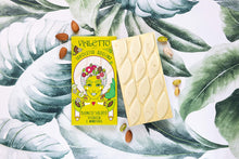 Carica l&#39;immagine nel visualizzatore di Gallery, VIALETTO Adelina | Cioccolato Bianco Salato con Pistacchi e Mandorle| Tavoletta da 90 grammi