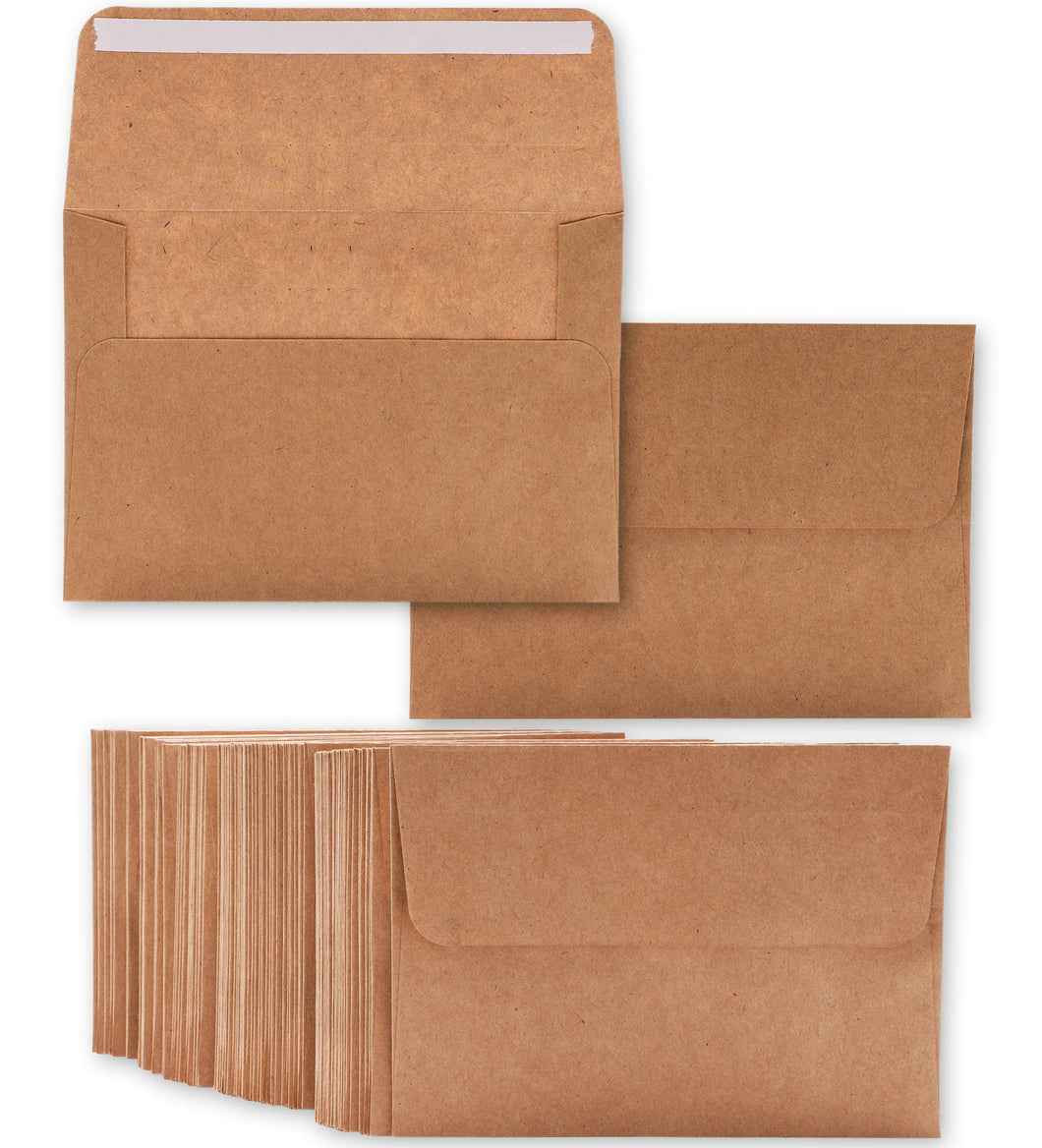 Confezione da 50 buste quadrate in carta kraft con linguetta, brown - Ilgrandebazar