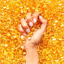 Carica l&#39;immagine nel visualizzatore di Gallery, Pantene Pro-V by CHIARA FERRAGNI Balsamo 3 Minute Miracle, Rigenera&amp;Protegge, 150 ml + Maschera Rigenera e Protegge + Shampoo Protezione Cheratina Rigenera e Protegge Capelli Secchi, EDIZIONE LIMITATA Shampoo + Balsamo + Maschera