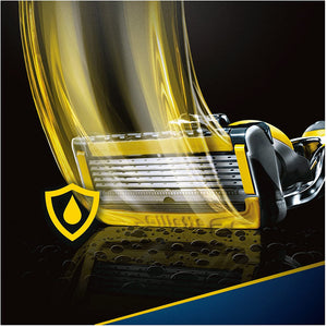 Gillette Fusion5 ProShield Regolabarba Uomo, Rasoio a Mano Libera, 9 Lamette da Barba da 5 Lame, Doppia Striscia Lubrificante con Tecnologia Flexball, Fino a 1 Mese di Rasatura con 1 Lametta 9 Lame + 1 Rasoio