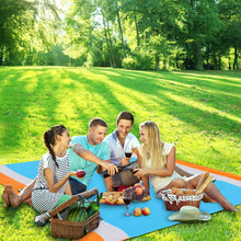 Carica l&#39;immagine nel visualizzatore di Gallery, OUSPT Coperta da Spiaggia, Tappetino da Picnic Anti Sabbia 210 * 200CM Portatile Impermeabile con Reticule e 4 Picchetti Fixed per Picnic, Spiaggia, Escursionismo, Campeggio e Altro
