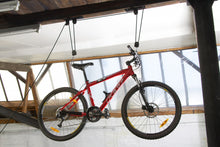 Carica l&#39;immagine nel visualizzatore di Gallery, Masidef 9335800 Portabici Sollevatore per Bici a Soffitto Grigio - Ilgrandebazar