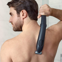 Carica l&#39;immagine nel visualizzatore di Gallery, Philips BG5020/15 Bodygroom Series 5000 Rasoio Corpo Wet&amp;Dry, Utilizzabile Sotto la Doccia con 3 Pettini Rifinitori e Accessorio per la Schiena