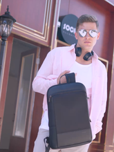 Carica l&#39;immagine nel visualizzatore di Gallery, BOPAI Zaino da Uomo e Donna Impermeabile Leggero Antifurto 20L