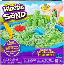 Carica l'immagine nel visualizzatore di Gallery, Kinetic Sand , Playset Castelli di Sabbia , 454 Grammi di Sabbia con Vaschetta, Colori a Sorpresa, dai 3 Anni , 6028092