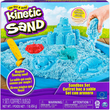 Carica l'immagine nel visualizzatore di Gallery, Kinetic Sand , Playset Castelli di Sabbia , 454 Grammi di Sabbia con Vaschetta, Colori a Sorpresa, dai 3 Anni , 6028092